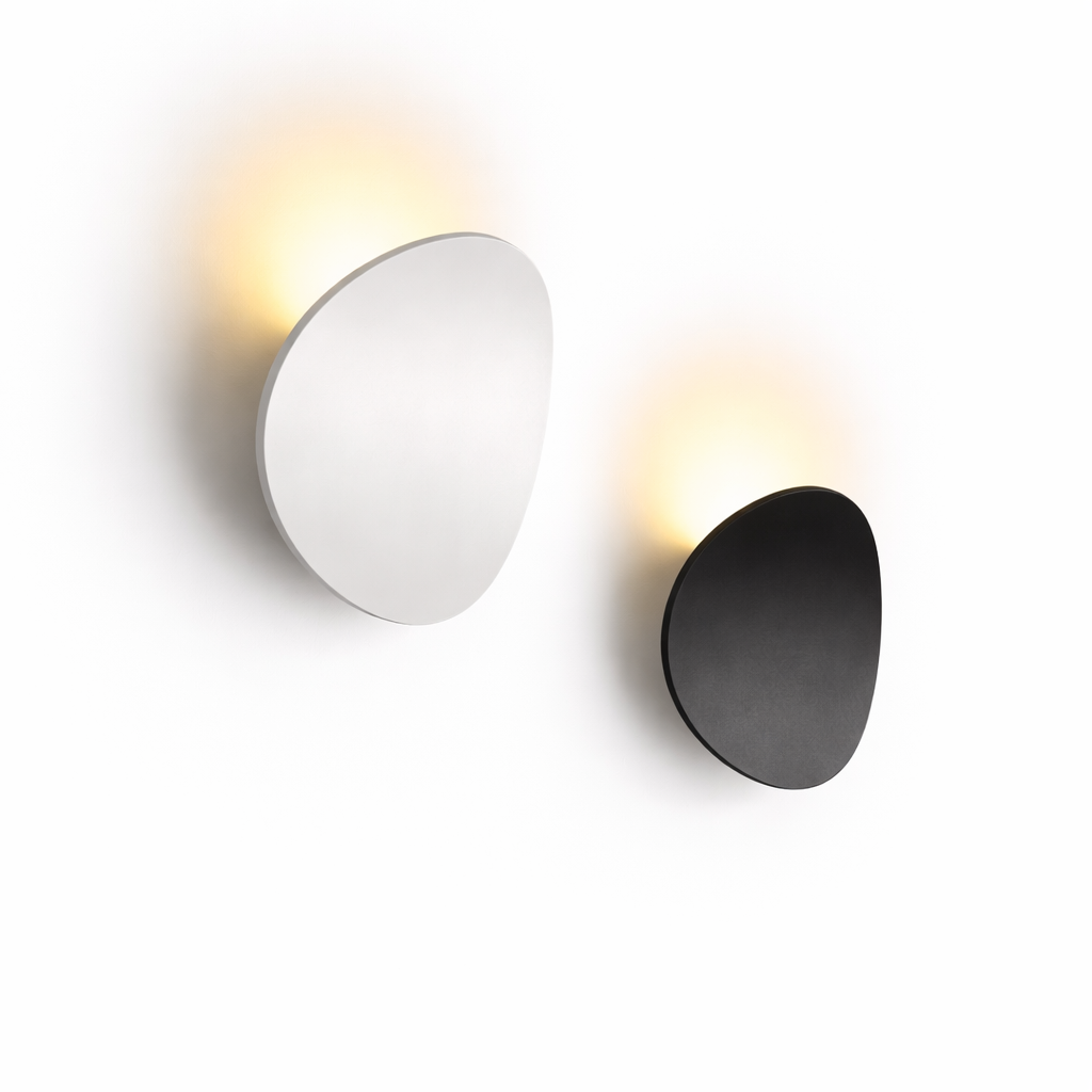 Arandela Lume Pedra — luz indireta com forma orgânica